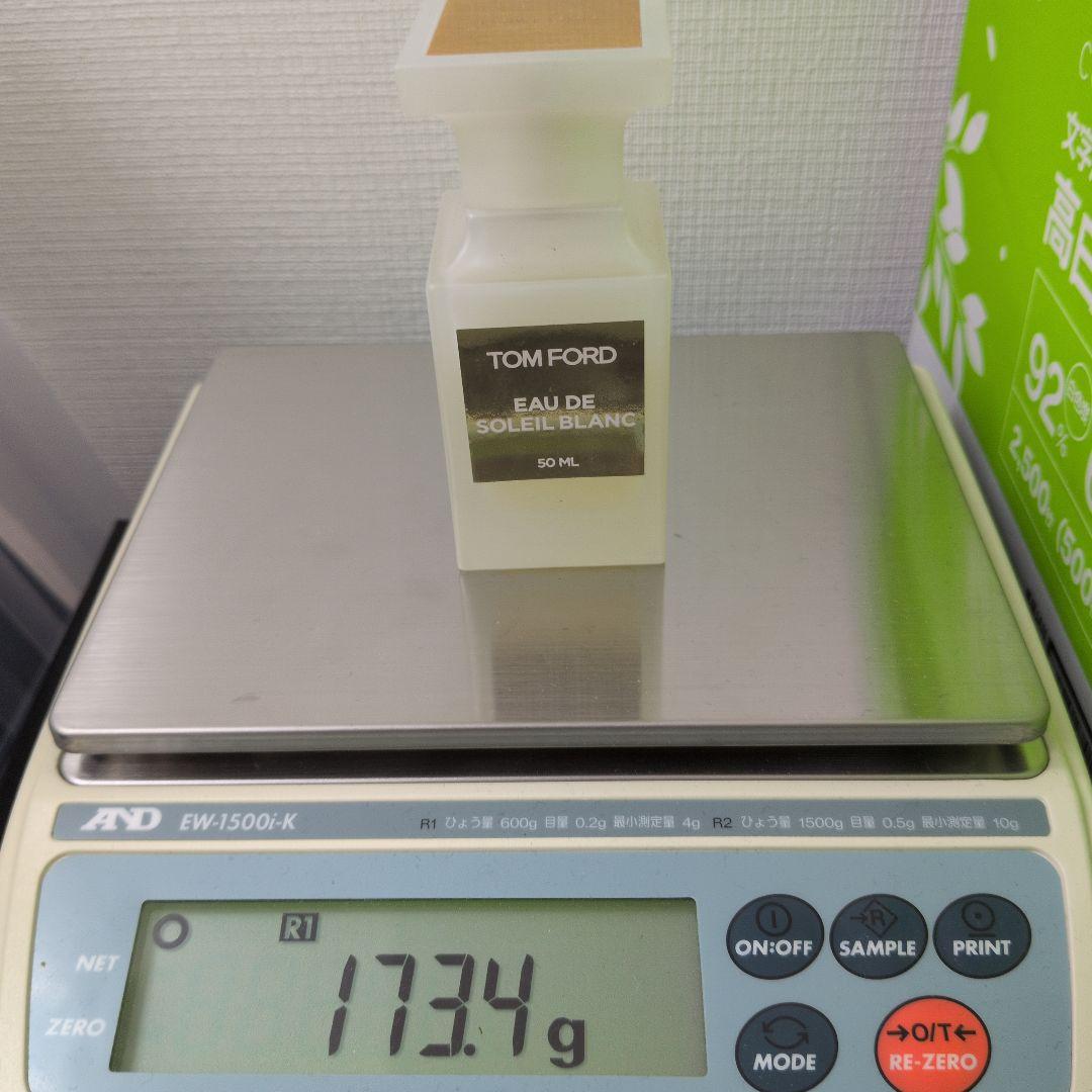 ロ*ク様 TOM FORD SOLEIL BLANC 50ml オードパルファム