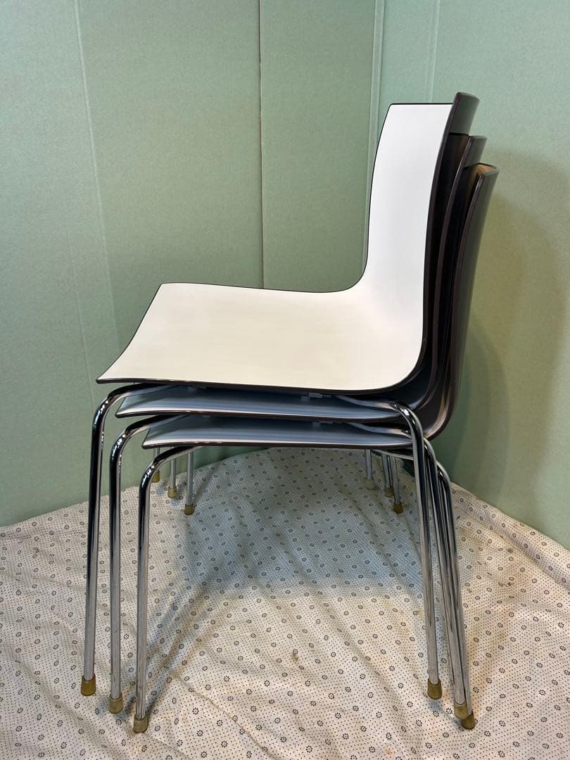 arper(アルペール) Catifa46(カティファ) 三脚セット