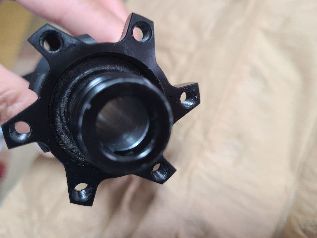 ボントレガーRapid Drive 108 ハブ前後