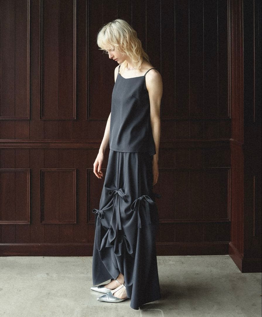 【et.UNIVER】Frourish attached dress