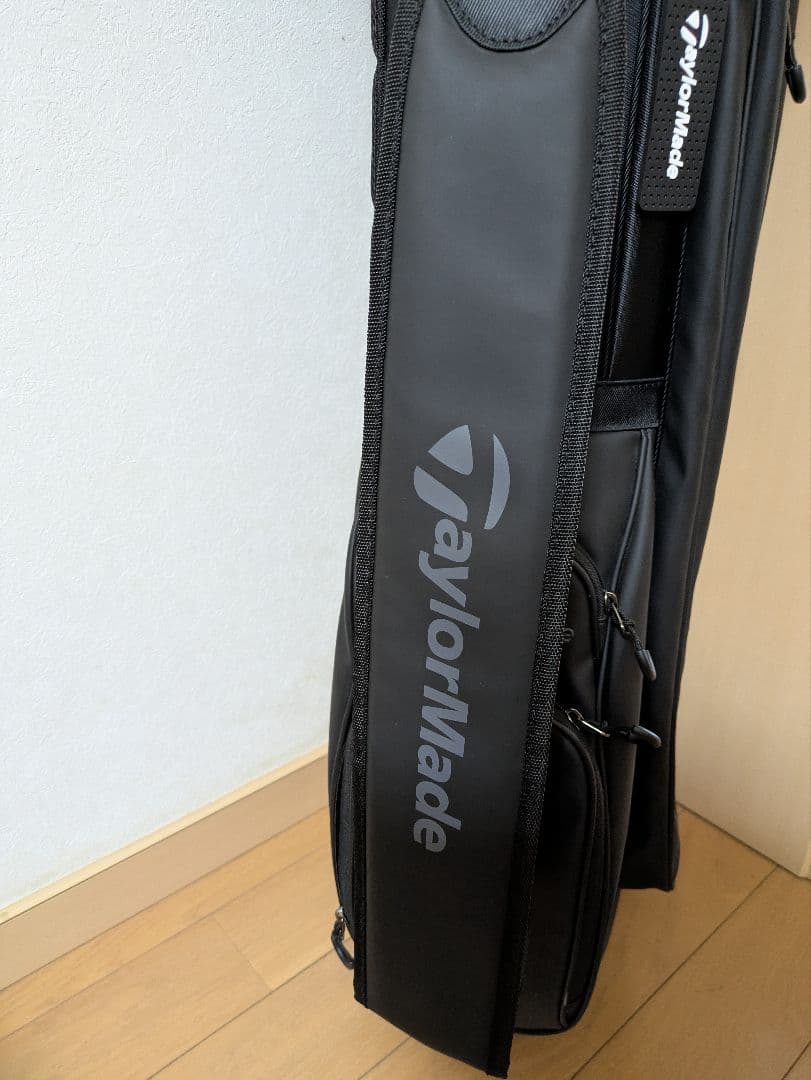 極美品　TaylorMadeゴルフバッグ スタンドキャディバッグ　テーラーメード