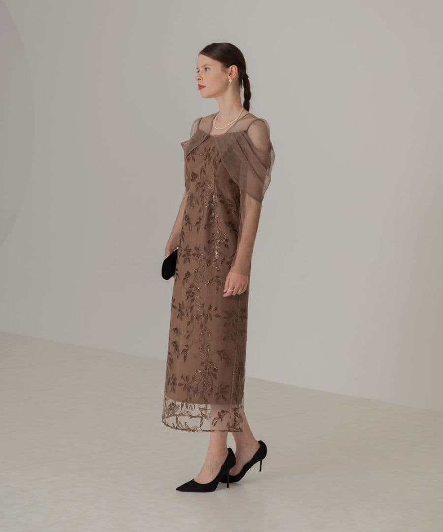 【現行品】レジャ　Aライン　マーメイド　シースルー　透け感　肌見せ ラメ