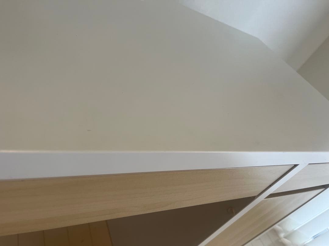 IKEA MICKE 廃盤色