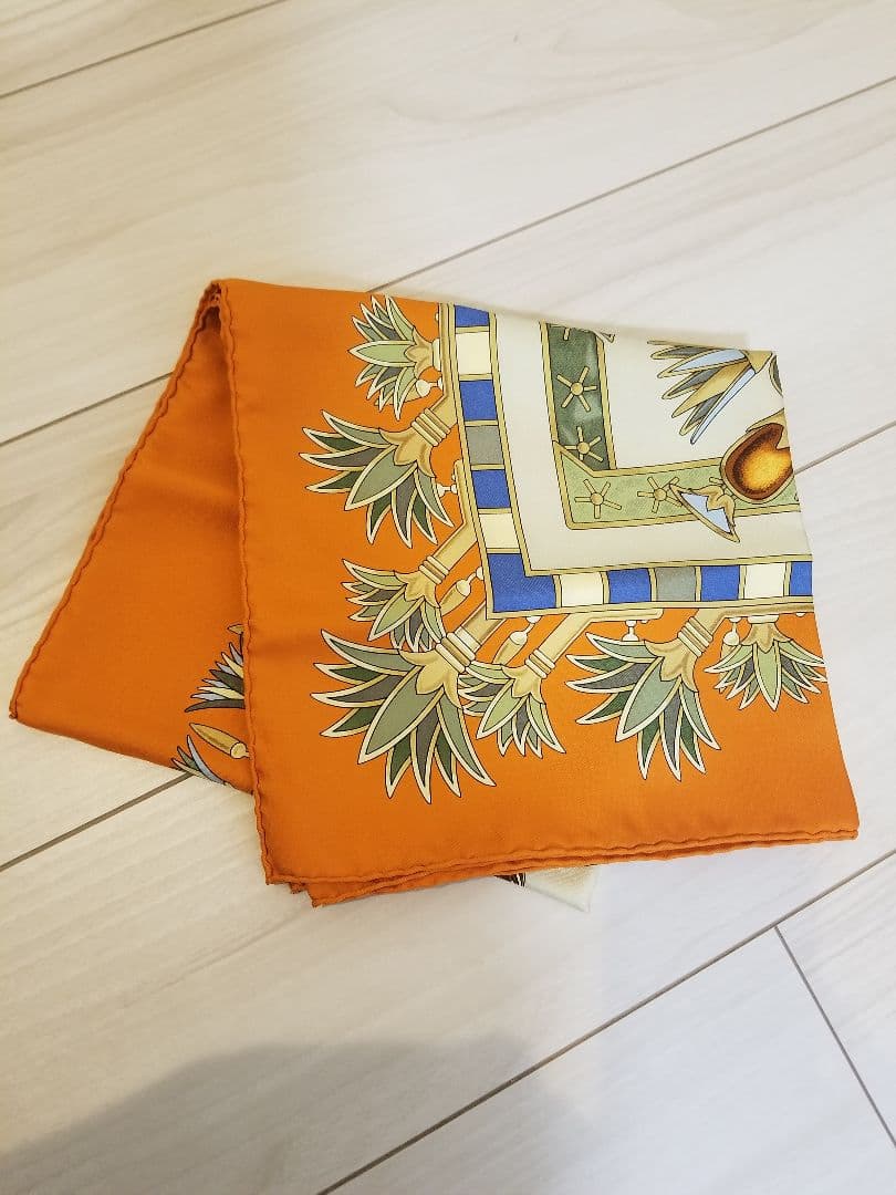 新品 エルメス HERMES カレ 90 スカーフ ナイルの宝