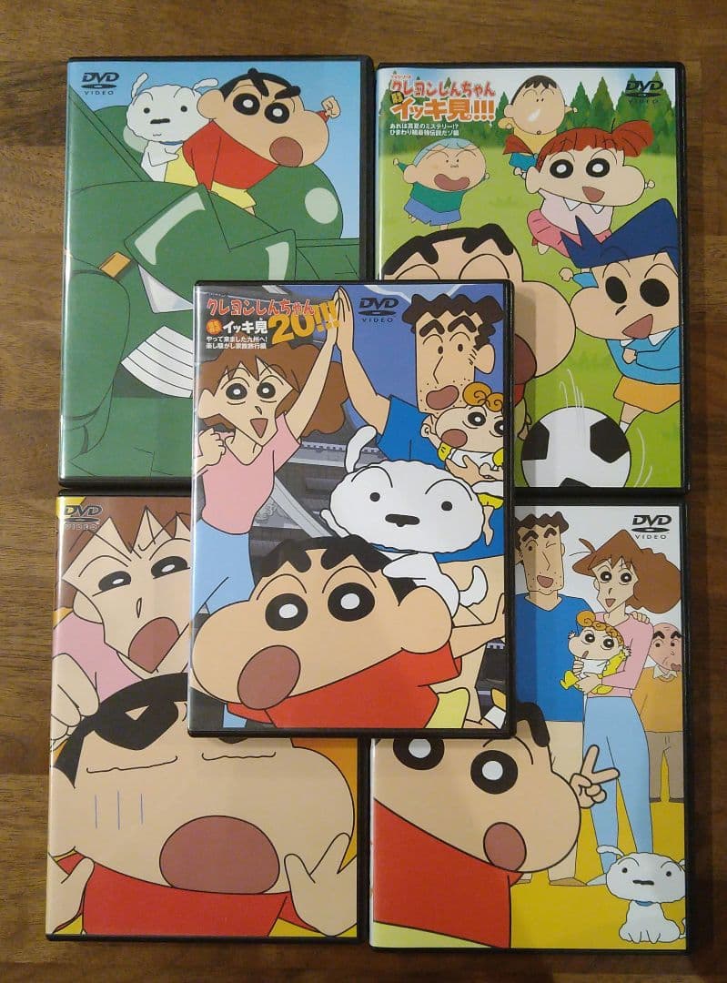 クレヨンしんちゃん　イッキ見　DVD まとめ売り　匿名配送