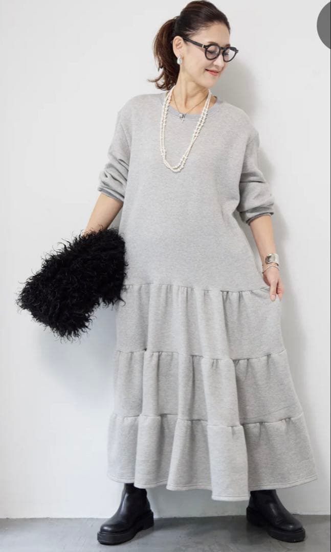 新品未使用！PLUS.OTO.HA ティアードワンピース