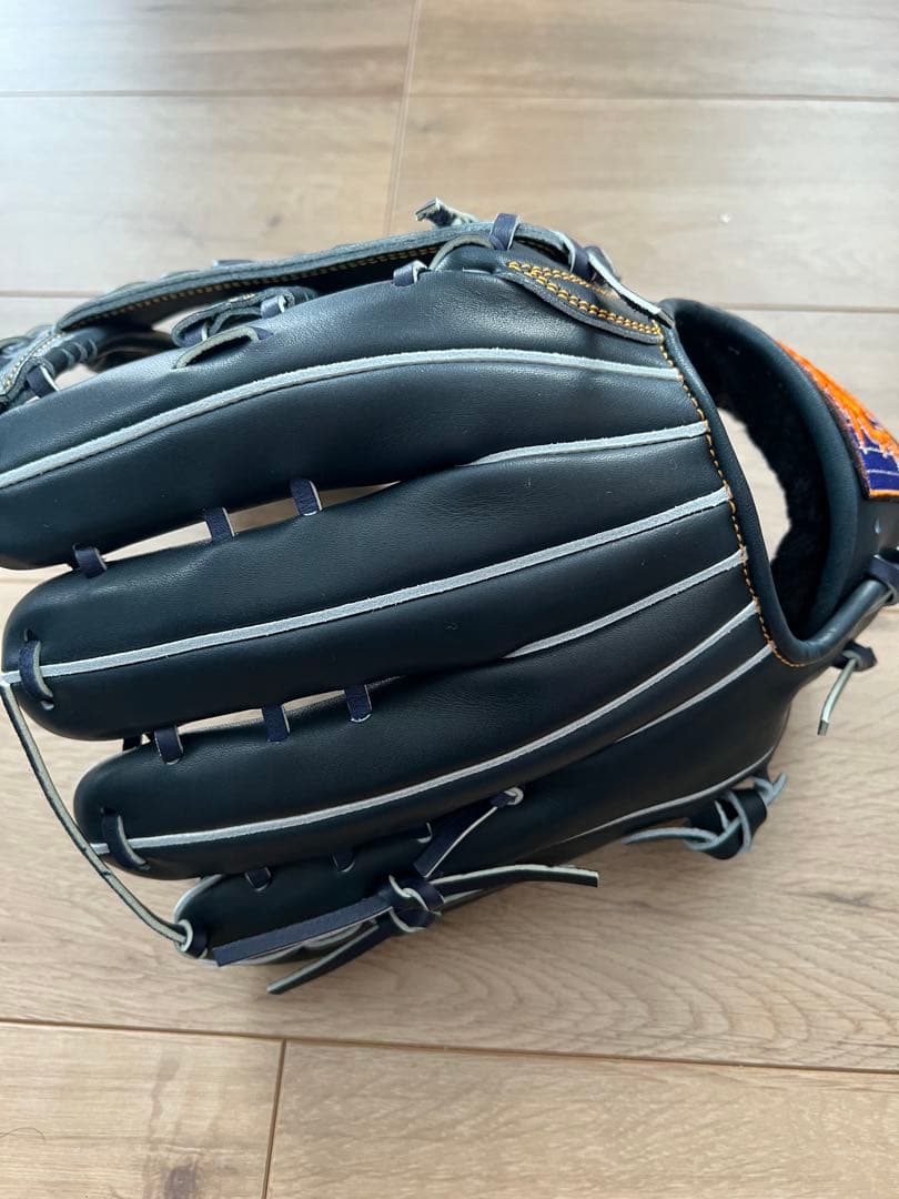 RYU 硬式グラブ　502型　店舗別注　小指2本入れ