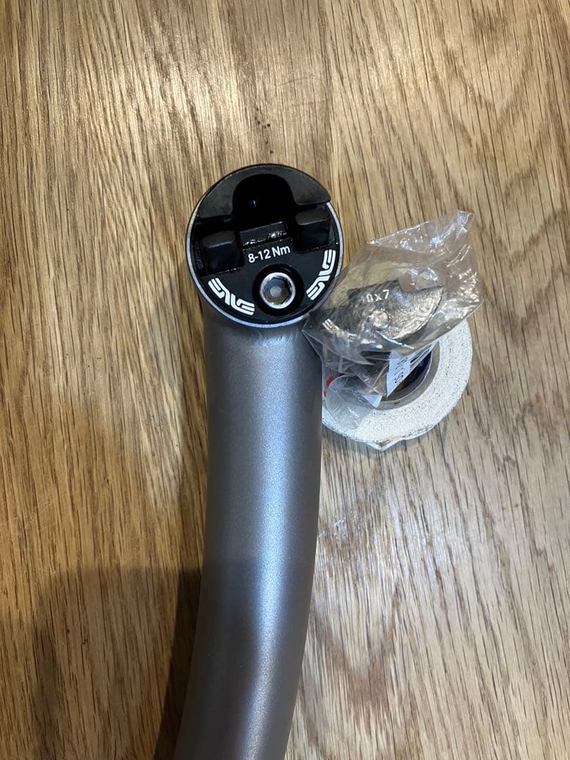 シートポスト　ヤグラENVE製