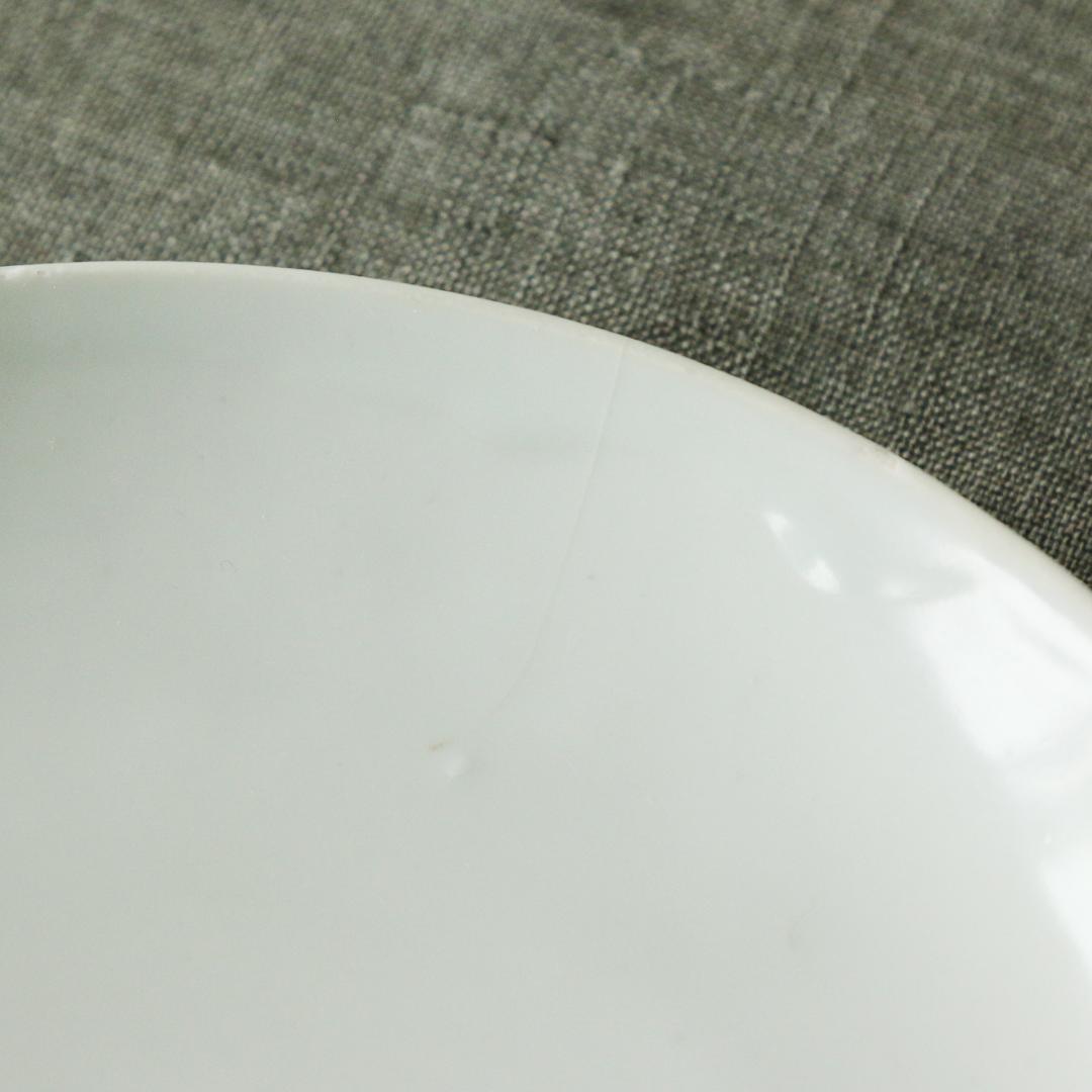 中国　大明成化年製銘　白南京　染付皿　古伊万里