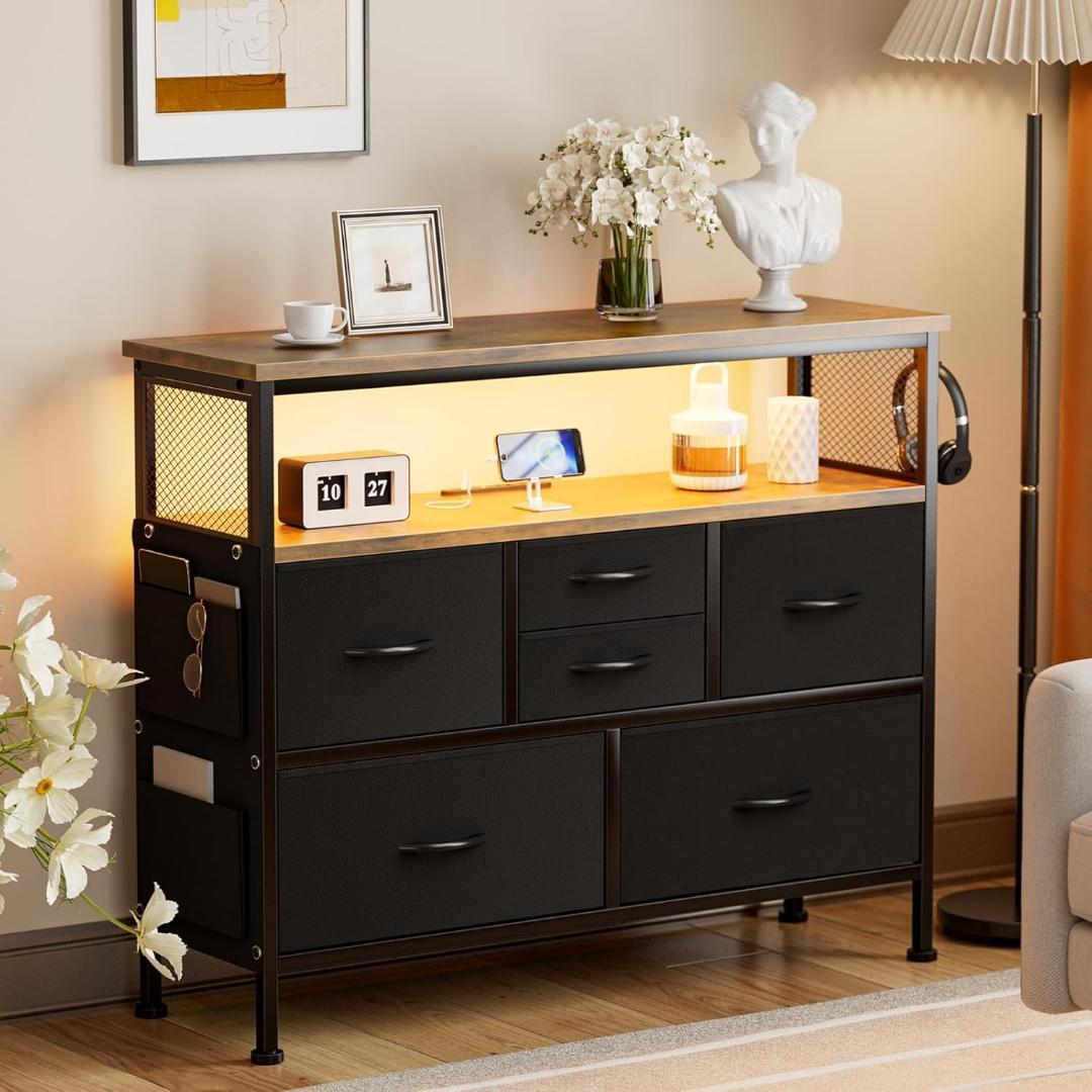 IKIFLY チェスト収納 箪笥 棚付き リビング収納チェストLEDライト付きお