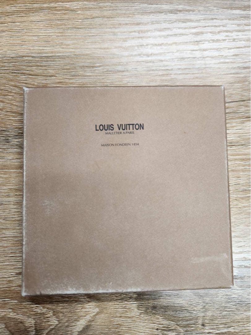 ✨️美品 希少 ルイヴィトン 灰皿 シルバー 箱付き