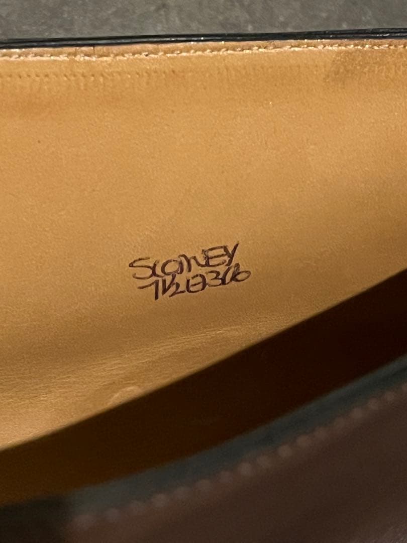 ジョンロブ　スコットニー　7.5E　ピューターミュージアムカーフ　1306ラスト