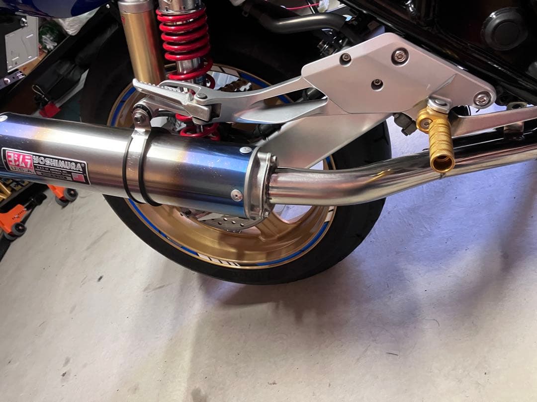 cb400sf フルエキ