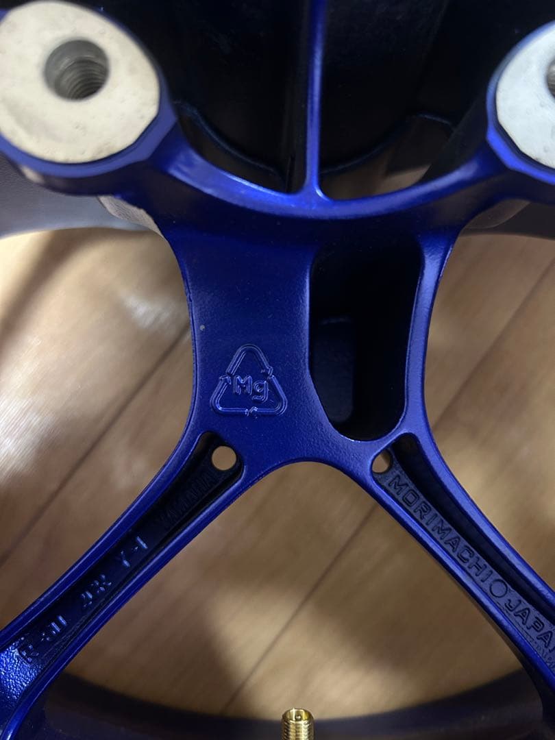 YZF-R1(2CR)15-19 ヤマハ純正マグネシウムホイール(リア)