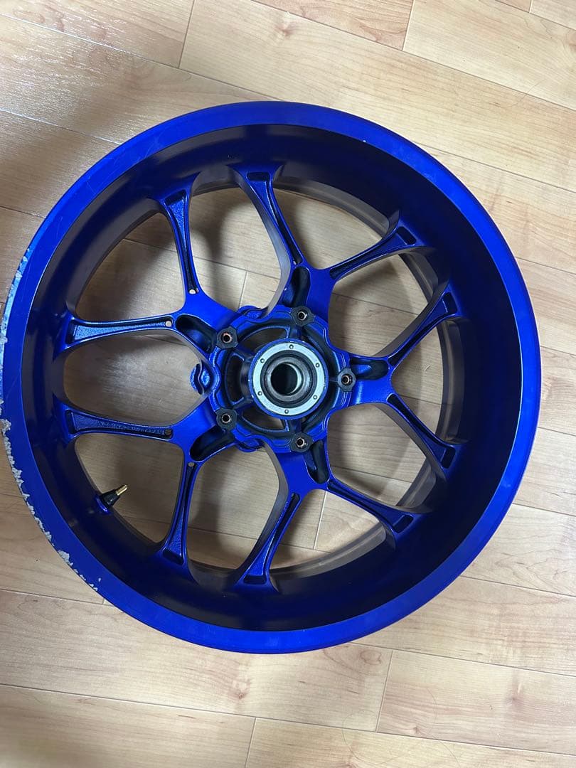 YZF-R1(2CR)15-19 ヤマハ純正マグネシウムホイール(リア)