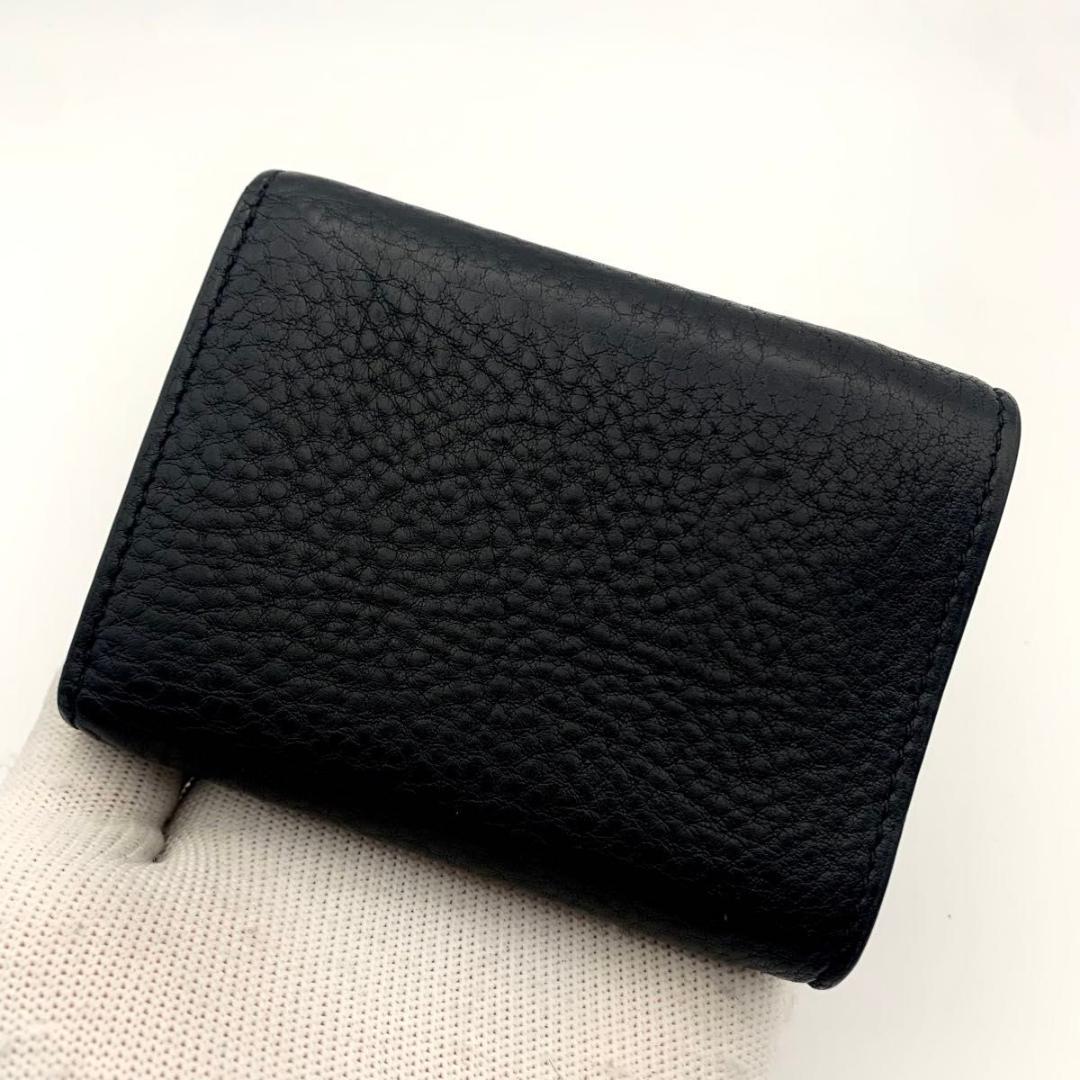 鑑定済み プラダ 三つ折り 財布 Wホック レザー シボ革 コンパクト 黒