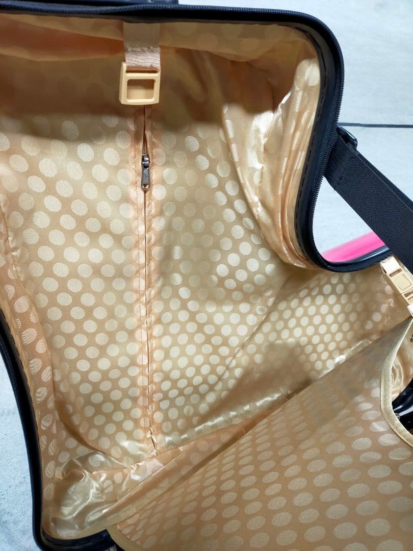 ✨NORICCO ノリッコ 子供が乗れるキャリーケース ピンク Mサイズ