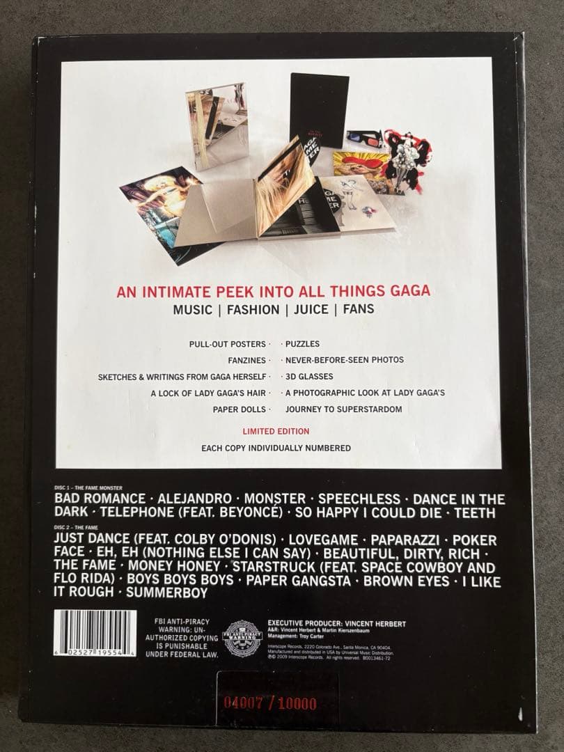超激レアレディーガガ The fame monster完全限定10000枚