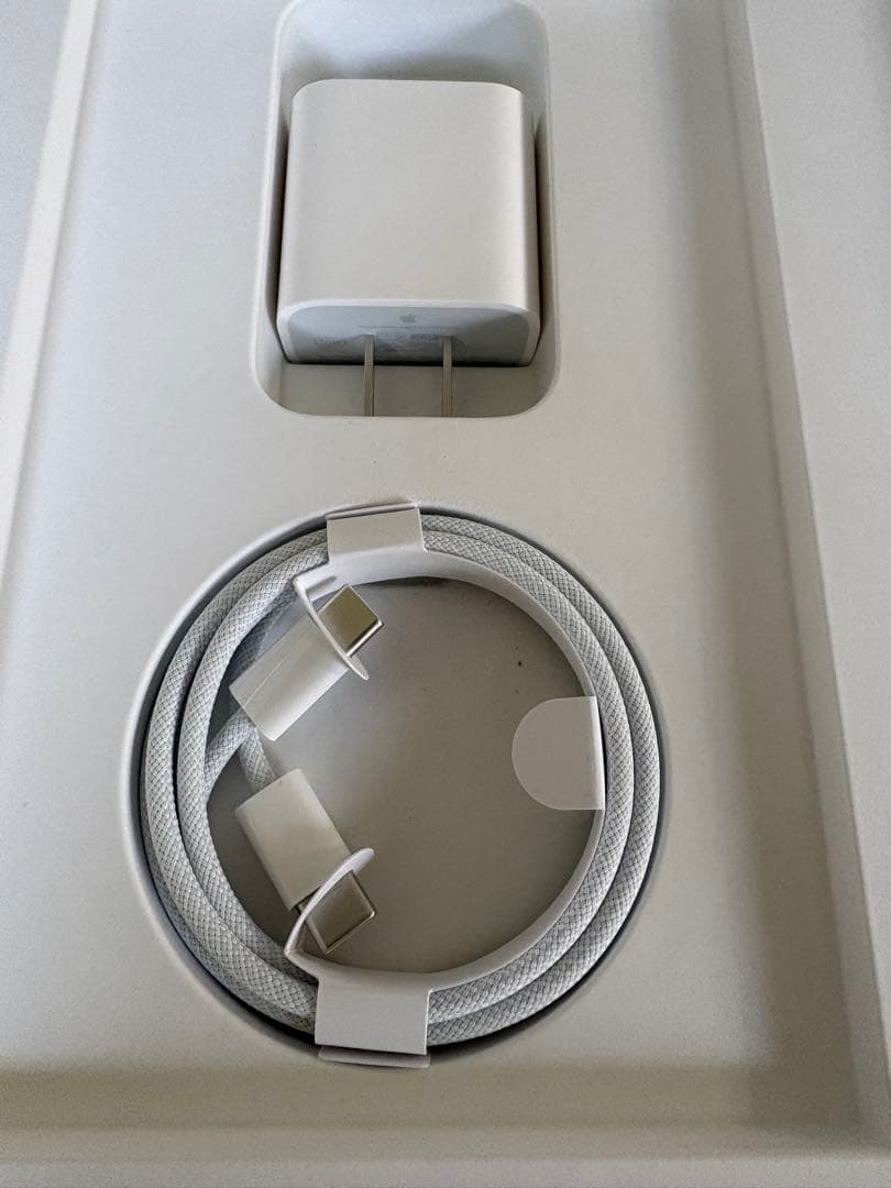 ★iPad Pro11 第二世代　セルラー　128GB 付属品新品★