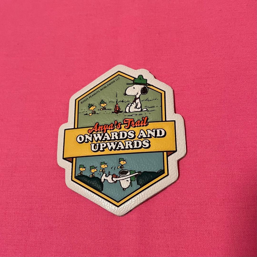 アニヤハインドマーチ × スヌーピー ピーナッツ レザーステッカー