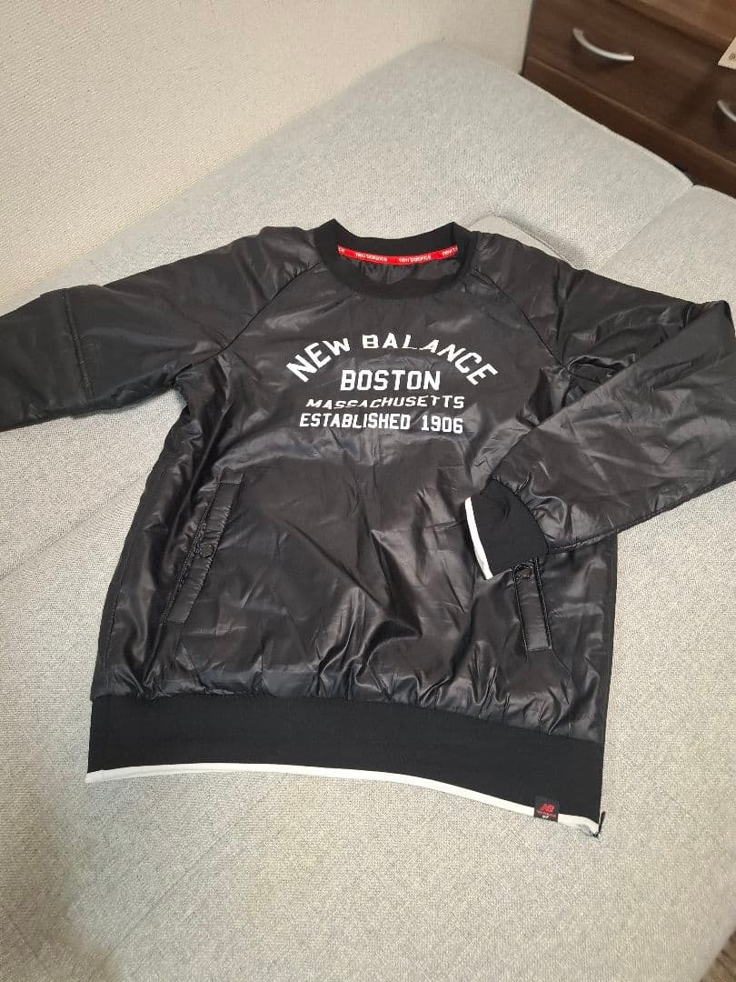 未使用　New Balance ニューバランス　中綿　スニード　防寒　サイズM
