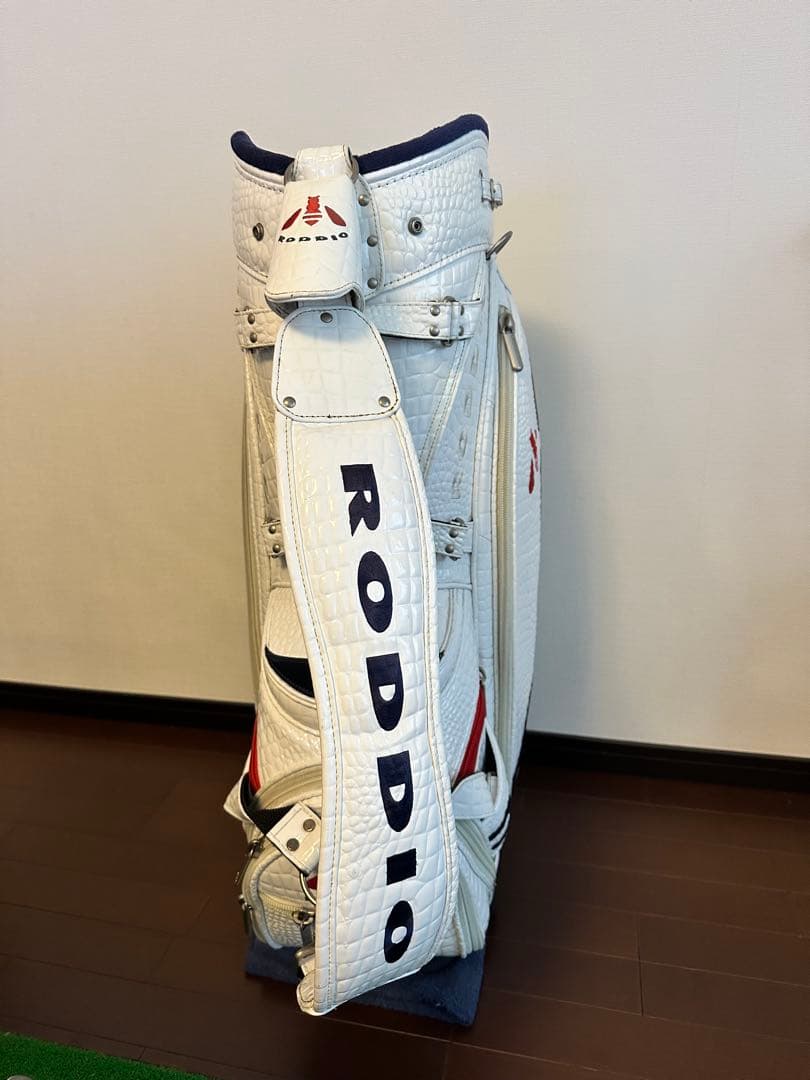 限定 RODDIO キャディバッグ ヘッドカバー５個セット付き