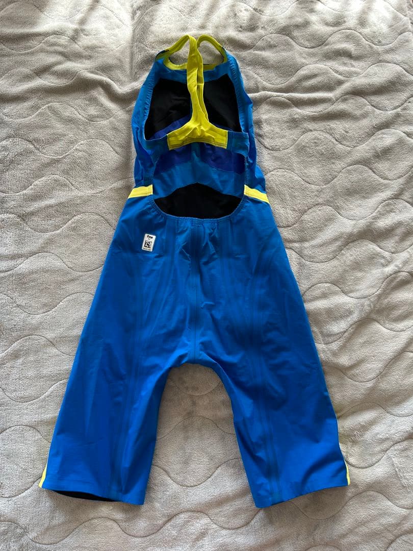 arena アルティメットアクアフォースX CP Lサイズ