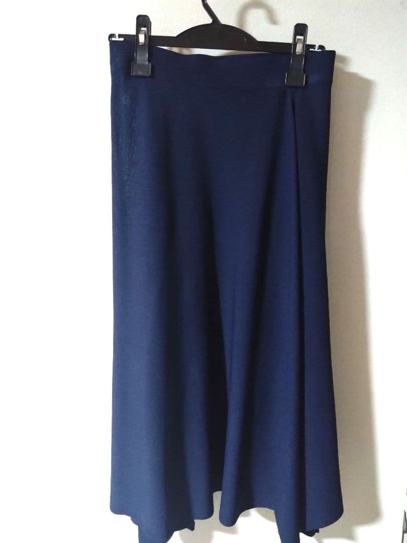 【美品】11号　HIROKO KOSHINO ニット　セットアップ　七〜八分袖