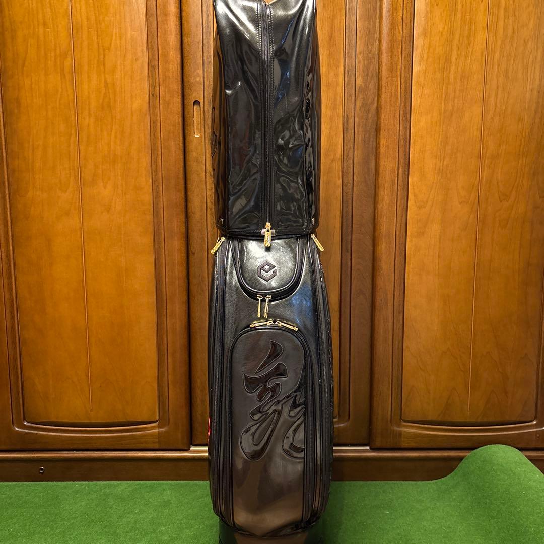 希少！エポン越後の龍エナメルキャディバッグ黒、パターカバー付き