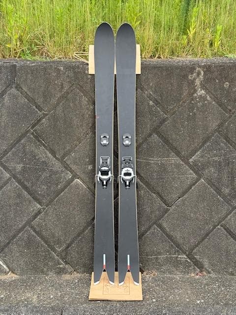 season eqpt. FORMA 177cm CAST2.0台座付き