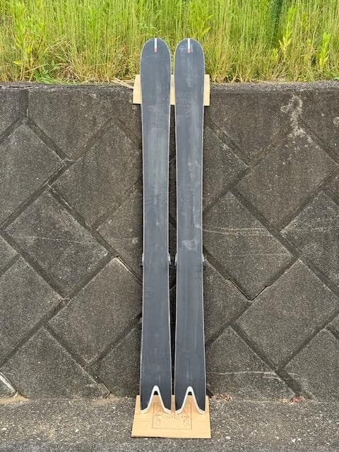 season eqpt. FORMA 177cm CAST2.0台座付き