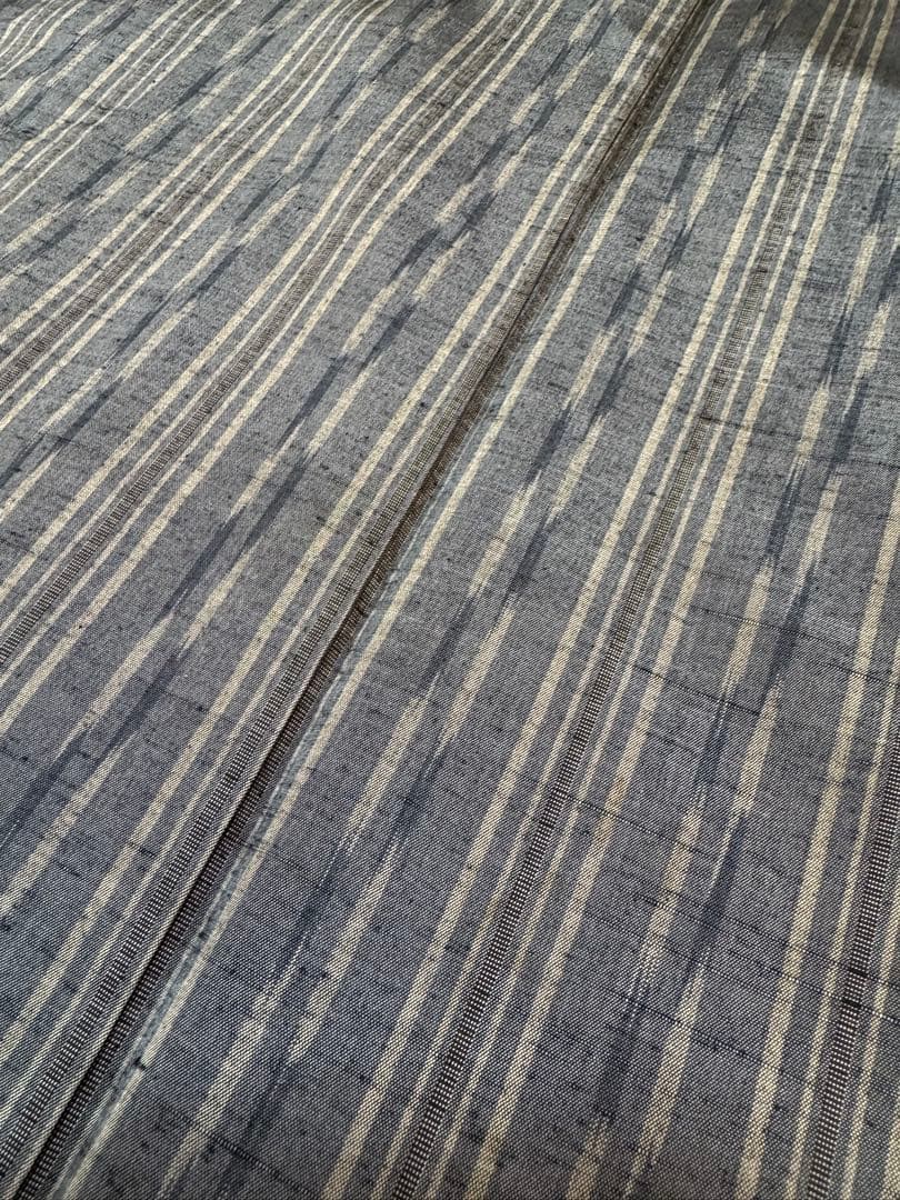 【未着用品】西陣織染匠「美吉」米沢産米沢紬 手機織 藍鼠色「多種縦縞文様」