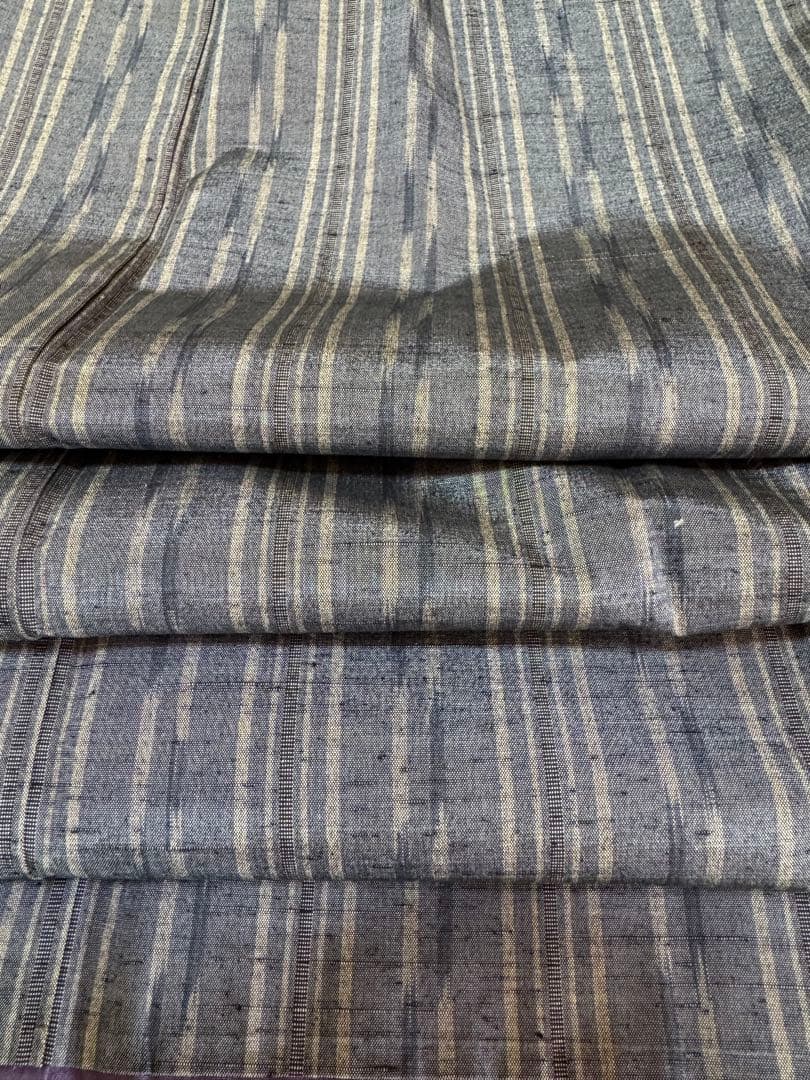 【未着用品】西陣織染匠「美吉」米沢産米沢紬 手機織 藍鼠色「多種縦縞文様」