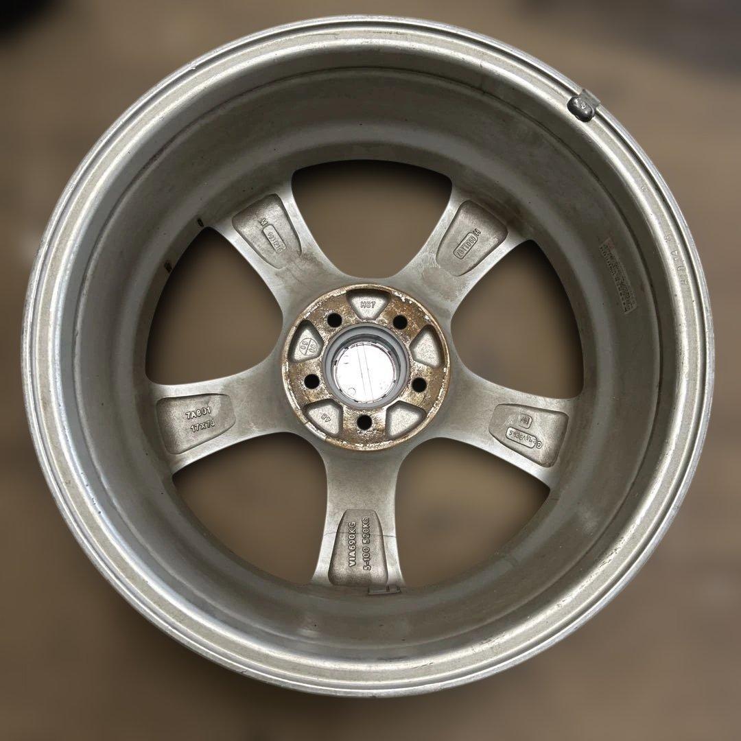 17インチ　アルミホイール　４枚