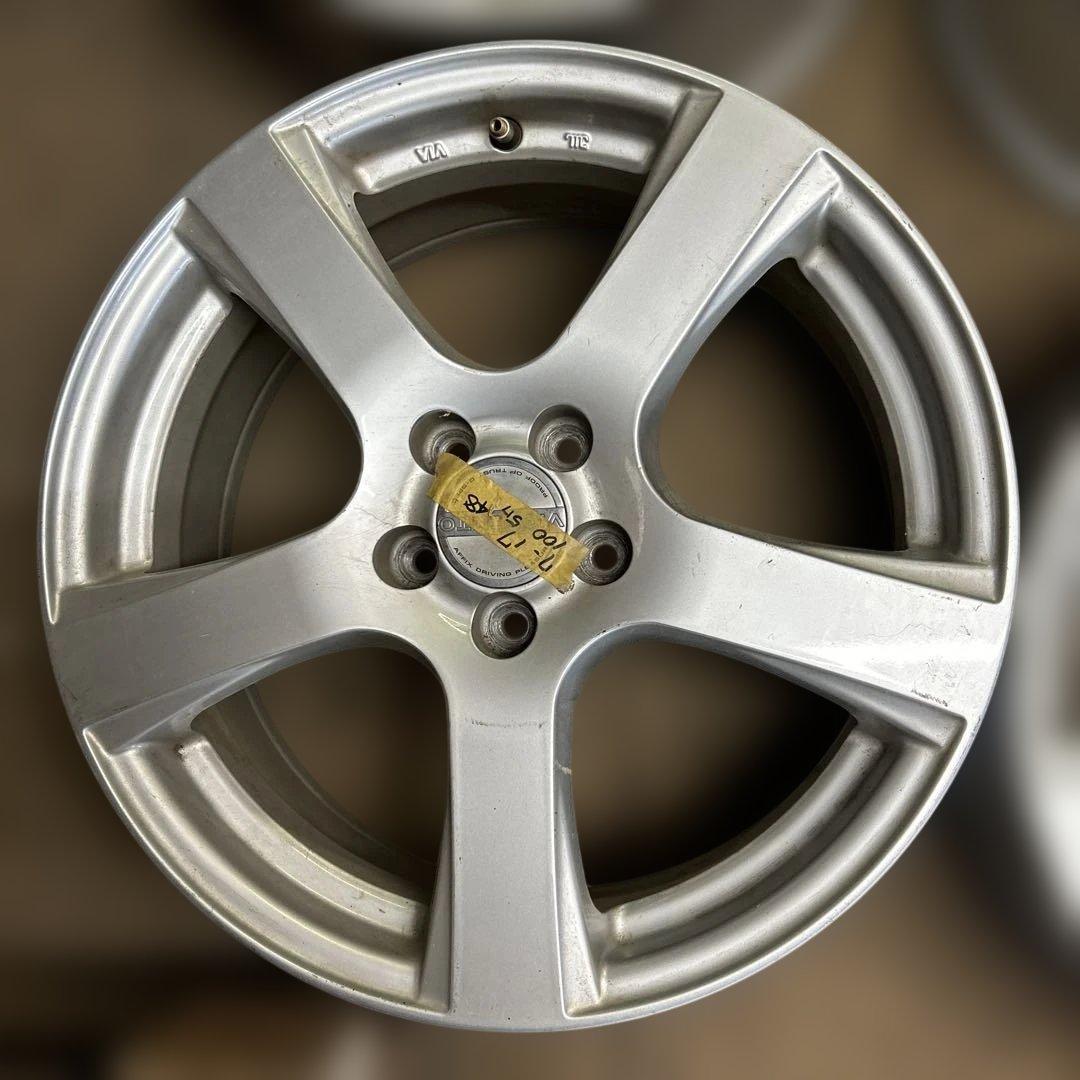 17インチ　アルミホイール　４枚