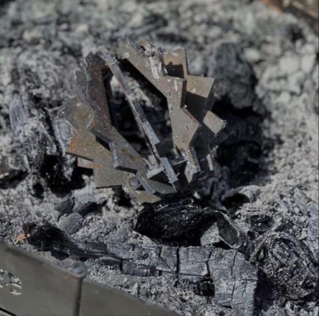 本マグロ　ボンボネロ　BONBONERO 鉄ボンボ　メタル薪　シルバー