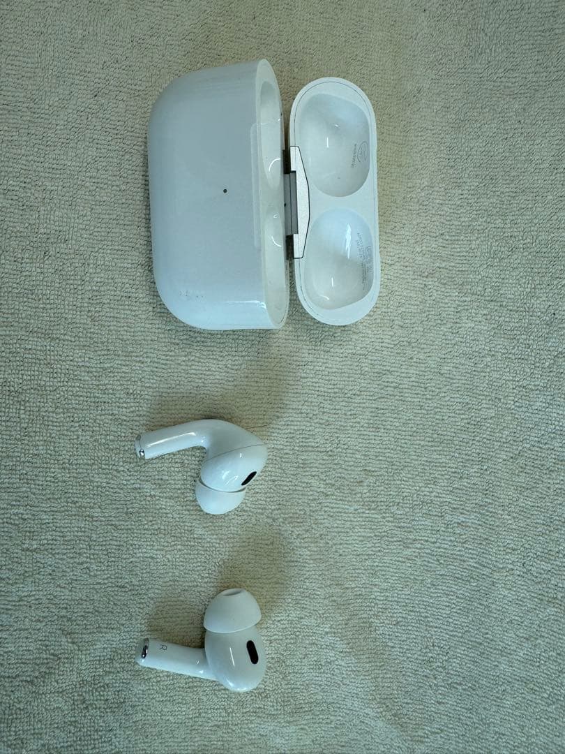 AirPods Pro（第2世代）Lightningモデル Apple正規品