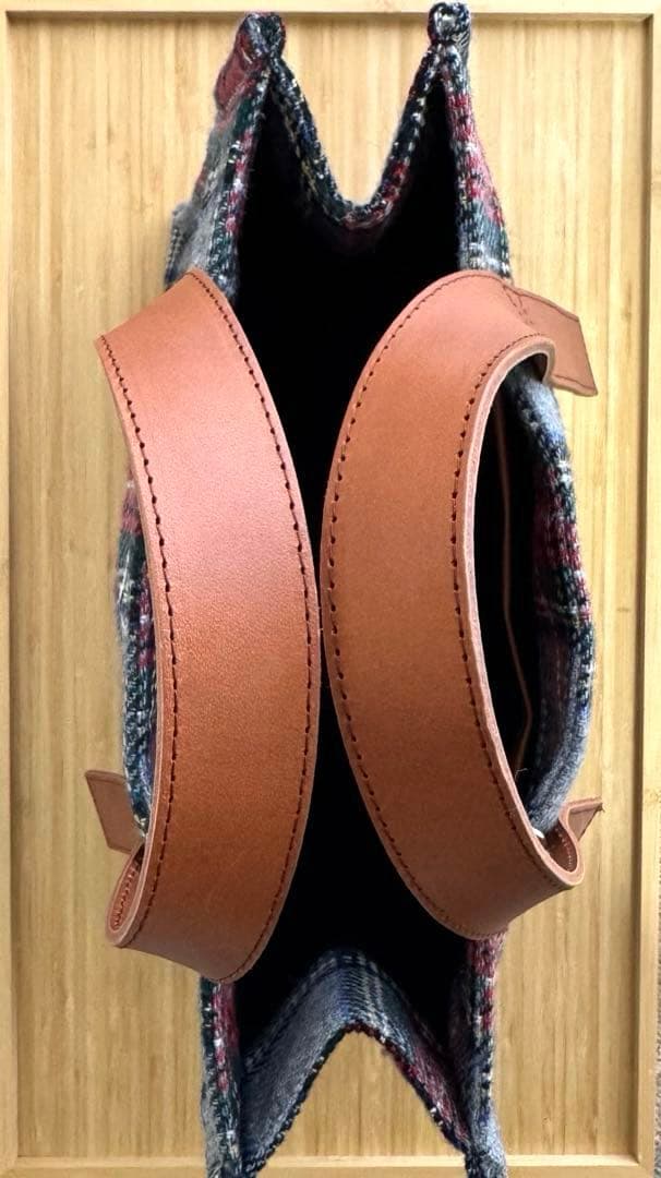 【裏地に破れあり】jnhearts チェックウールガーデンミドル　レッド