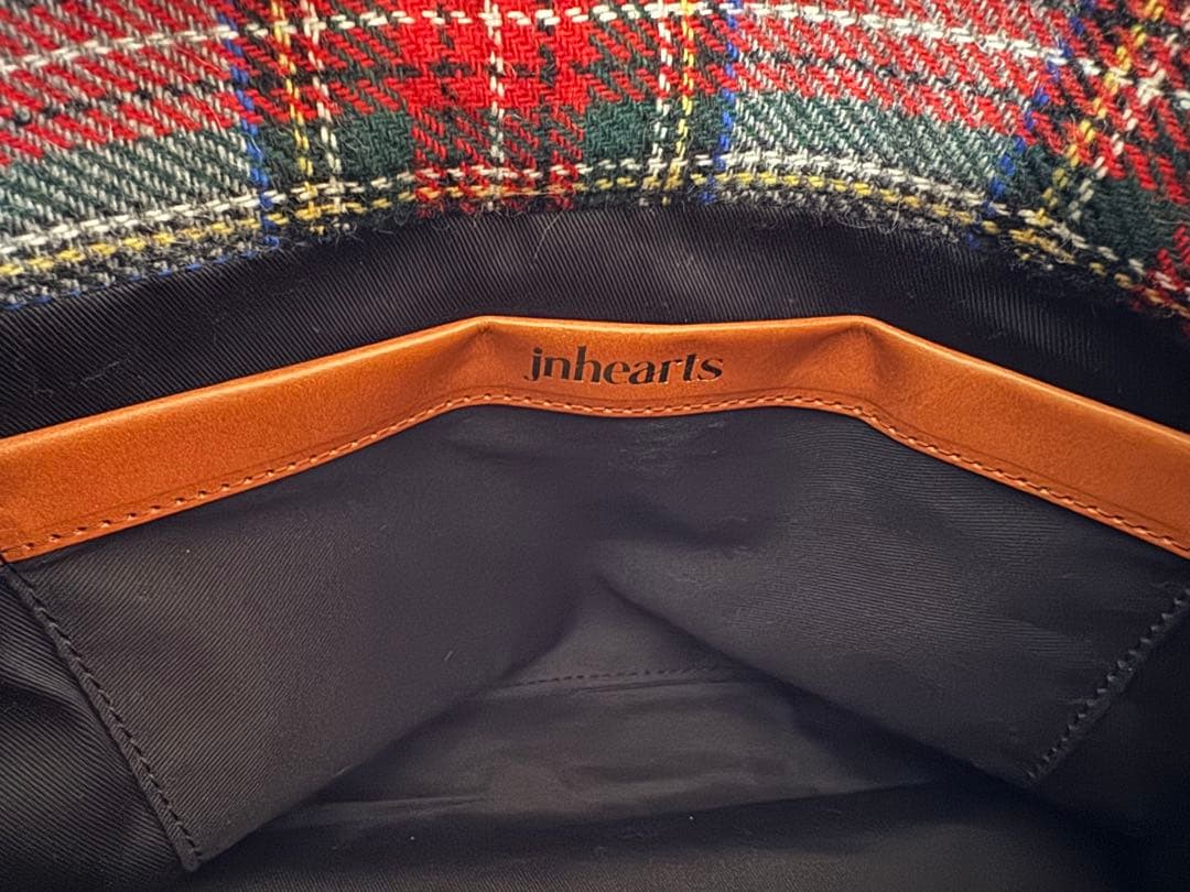 【裏地に破れあり】jnhearts チェックウールガーデンミドル　レッド