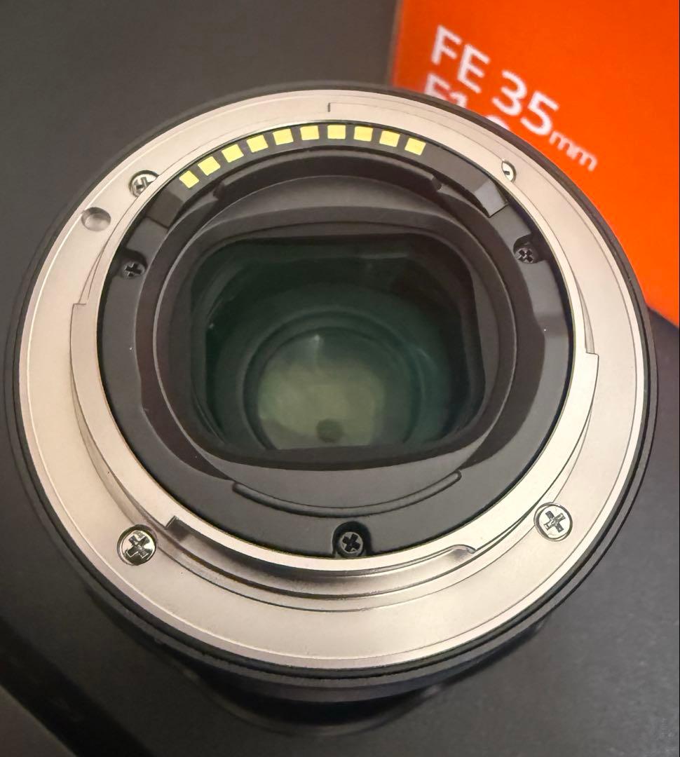 超美品　SONY FE 35mm F1.8 SEL35F18F フルサイズ