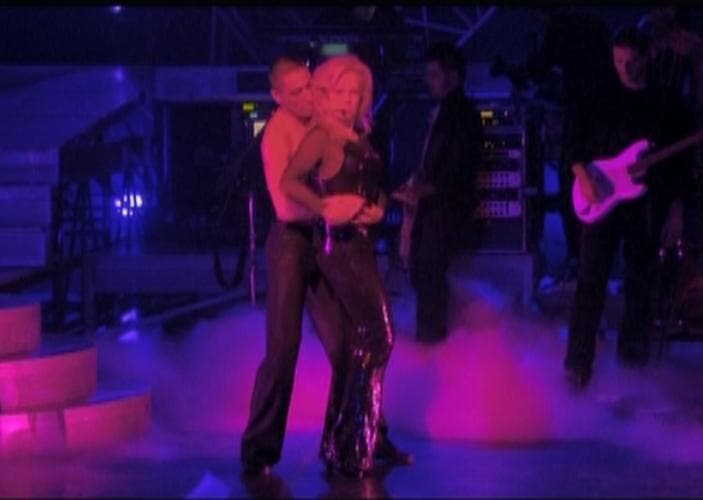 シルヴィ・バルタン・ライヴDVD-4N『パレ・デ・コングレ2004』