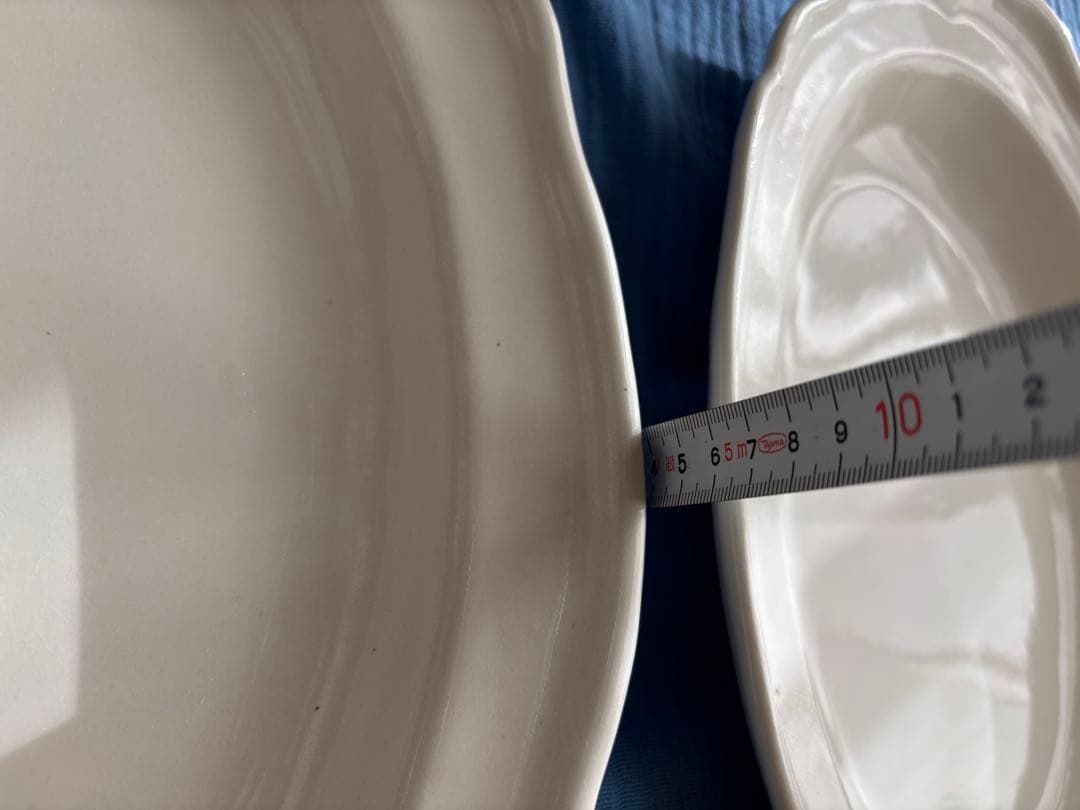 河合竜彦さん　レリーフ深皿　１枚