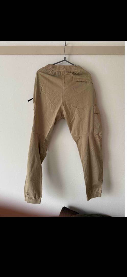 g*n様 ストーンアイランド ベージュカーゴパンツ