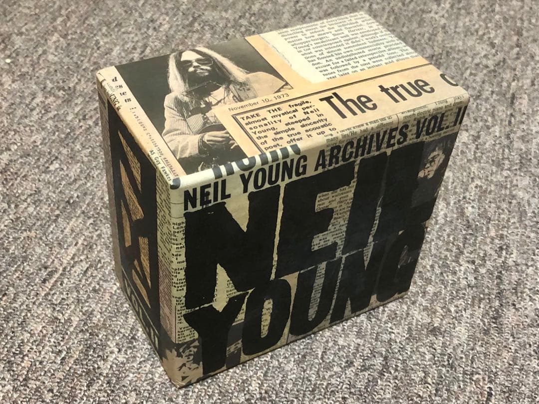 ポ*ん様 NEIL YOUNG ARCHIVES VOL. II 輸入盤CD B