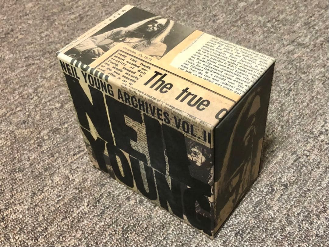 ポ*ん様 NEIL YOUNG ARCHIVES VOL. II 輸入盤CD B