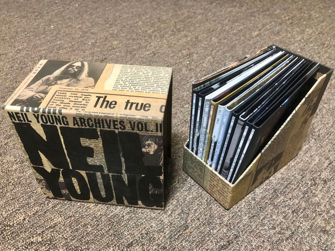 ポ*ん様 NEIL YOUNG ARCHIVES VOL. II 輸入盤CD B