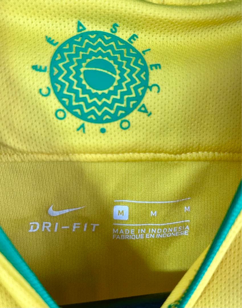 2018モデルブラジル代表レプリカユニフォーム　ネイマール　10