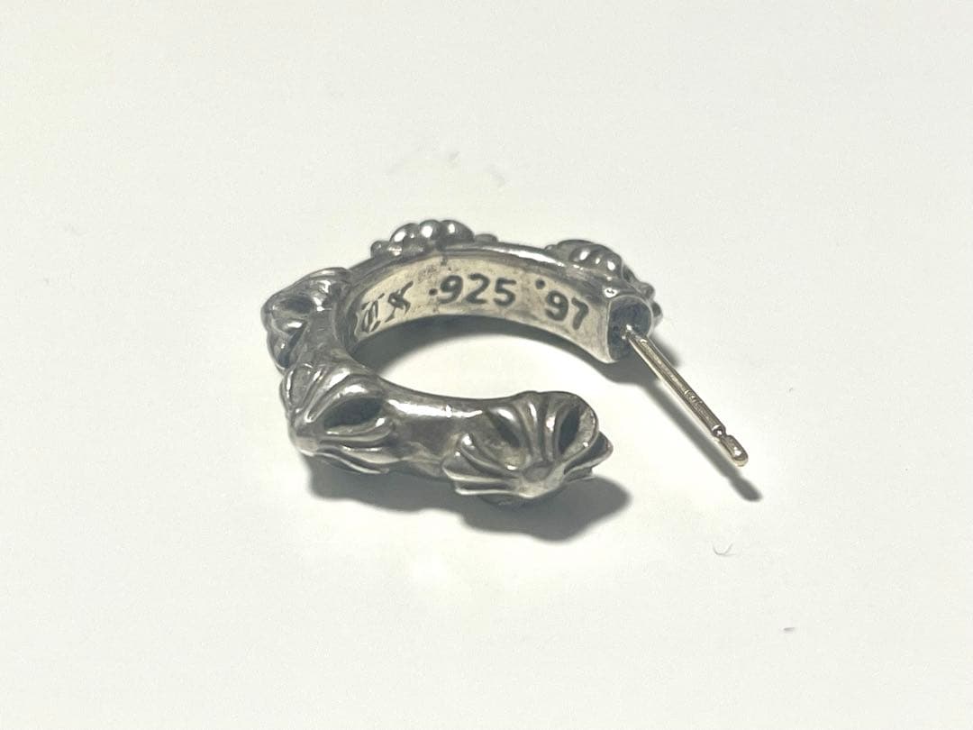 正品クロームハーツピアスシルバー925片耳用(ポーチ付き)