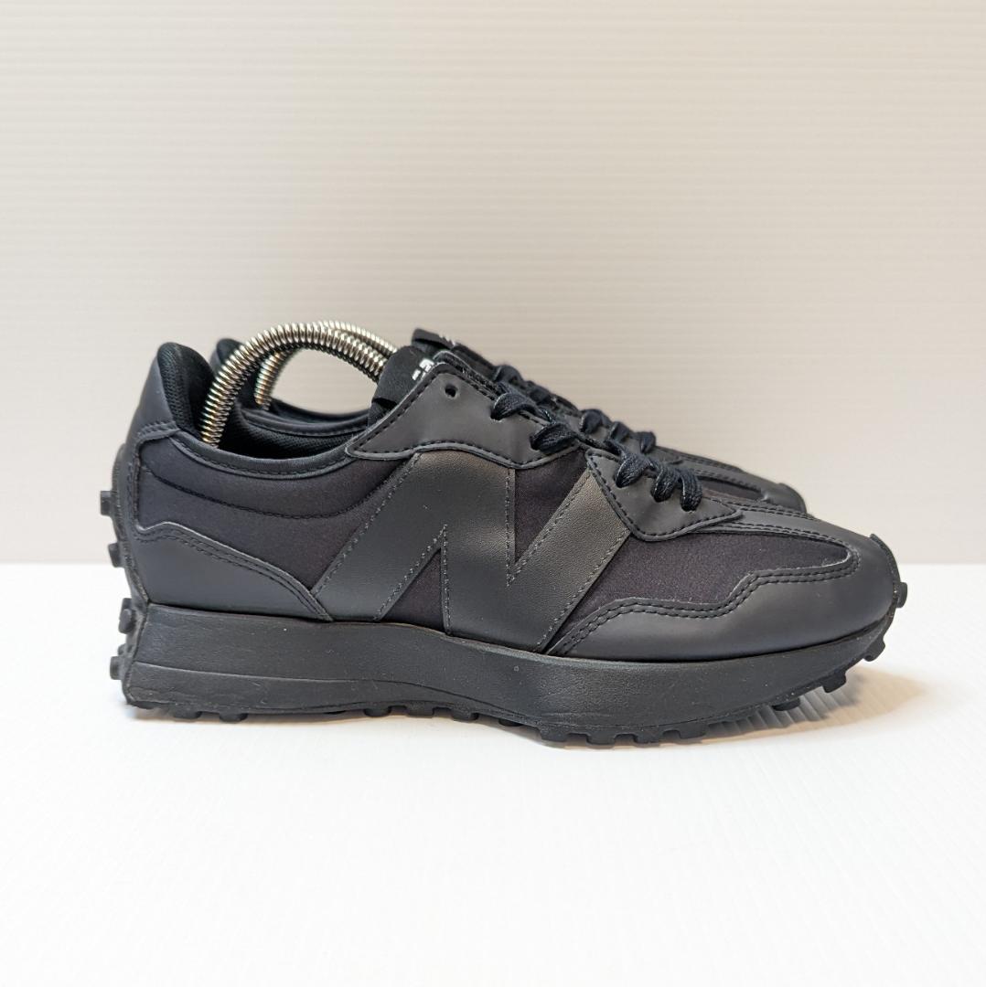 美品 ニューバランス new balance WS327TBC 23.5cm