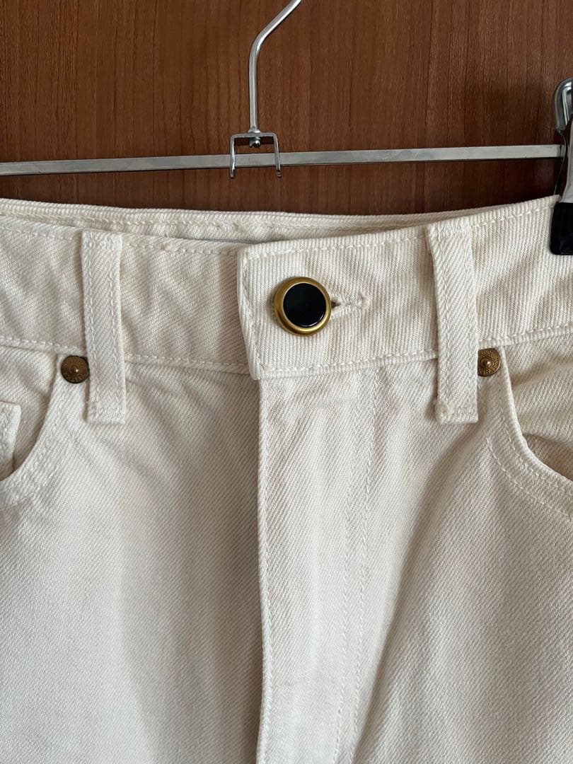白　デニム　ハーフパンツ　KHAITE カイト　デニム　25 レディース